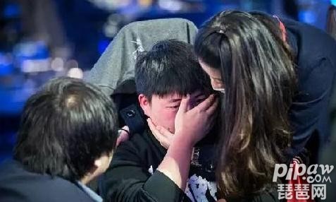 RNG为什么会输给G2？比赛视频/队内语音/官方回应