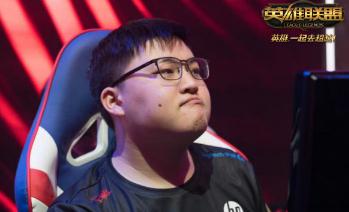 英雄联盟2018春季赛正在直播  VG vs RNG