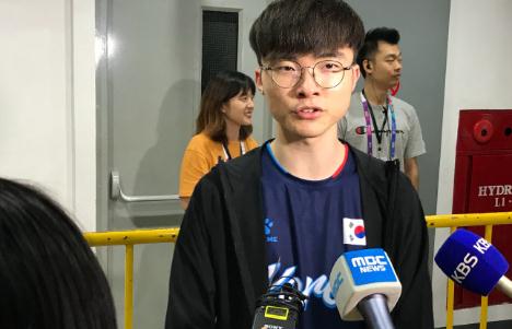 英雄联盟亚运会赛后采访 FAKER：有信心拿下金牌！