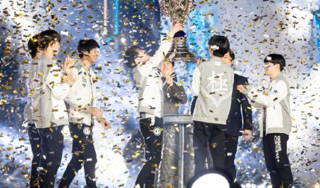 IG夺冠评论汇总 LCK：冠军算一半？LMS：实至名归！
