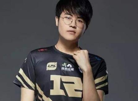 王思聪姿态怎么了？王思聪回应姿态复出引骂战怎么回事？